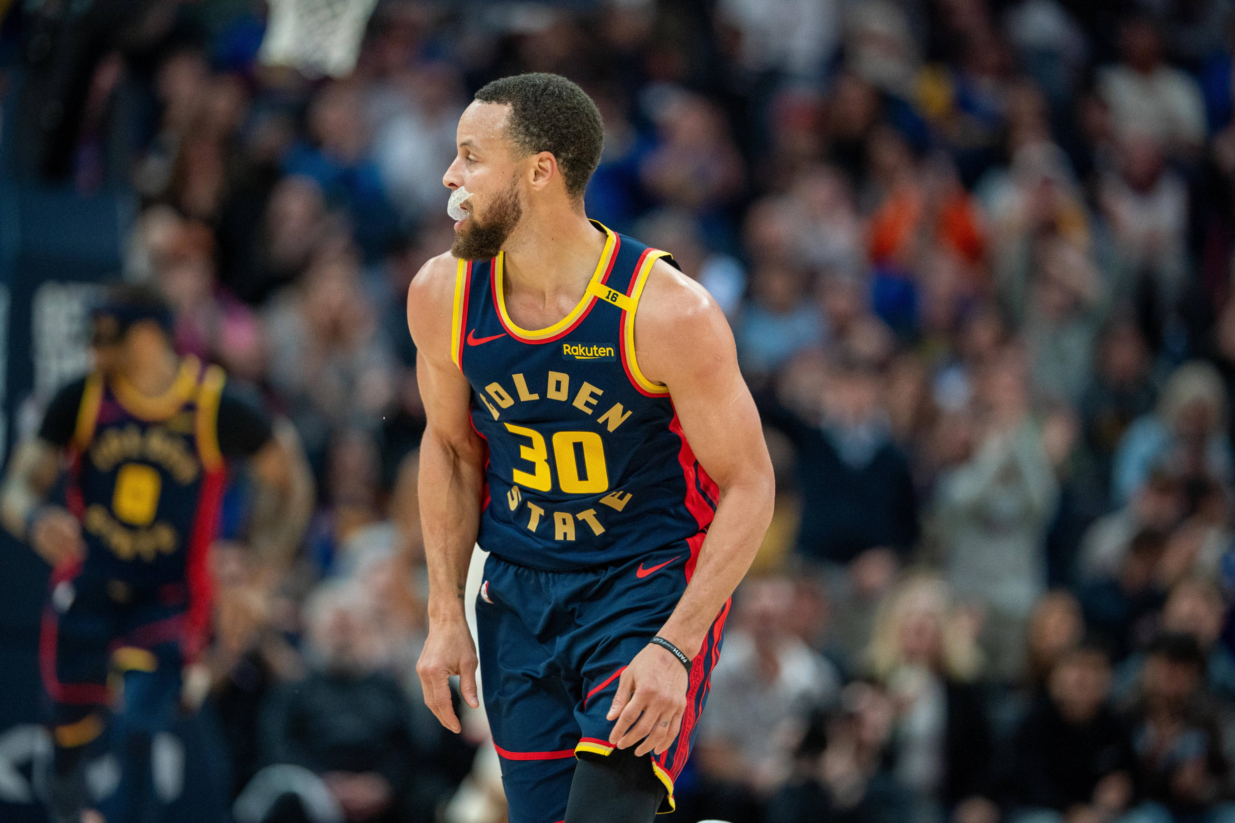 季后赛砍下60次30+有多难？NBA仅8人做到，库里只能排垫底
