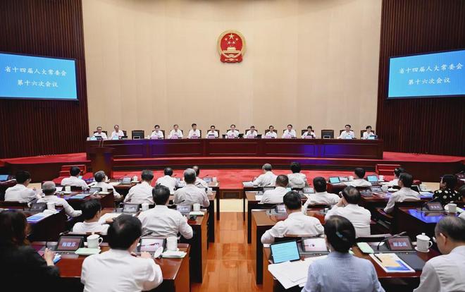 九游娱乐官方平台-追光|“苏超”前六轮，近380亿！的简单介绍