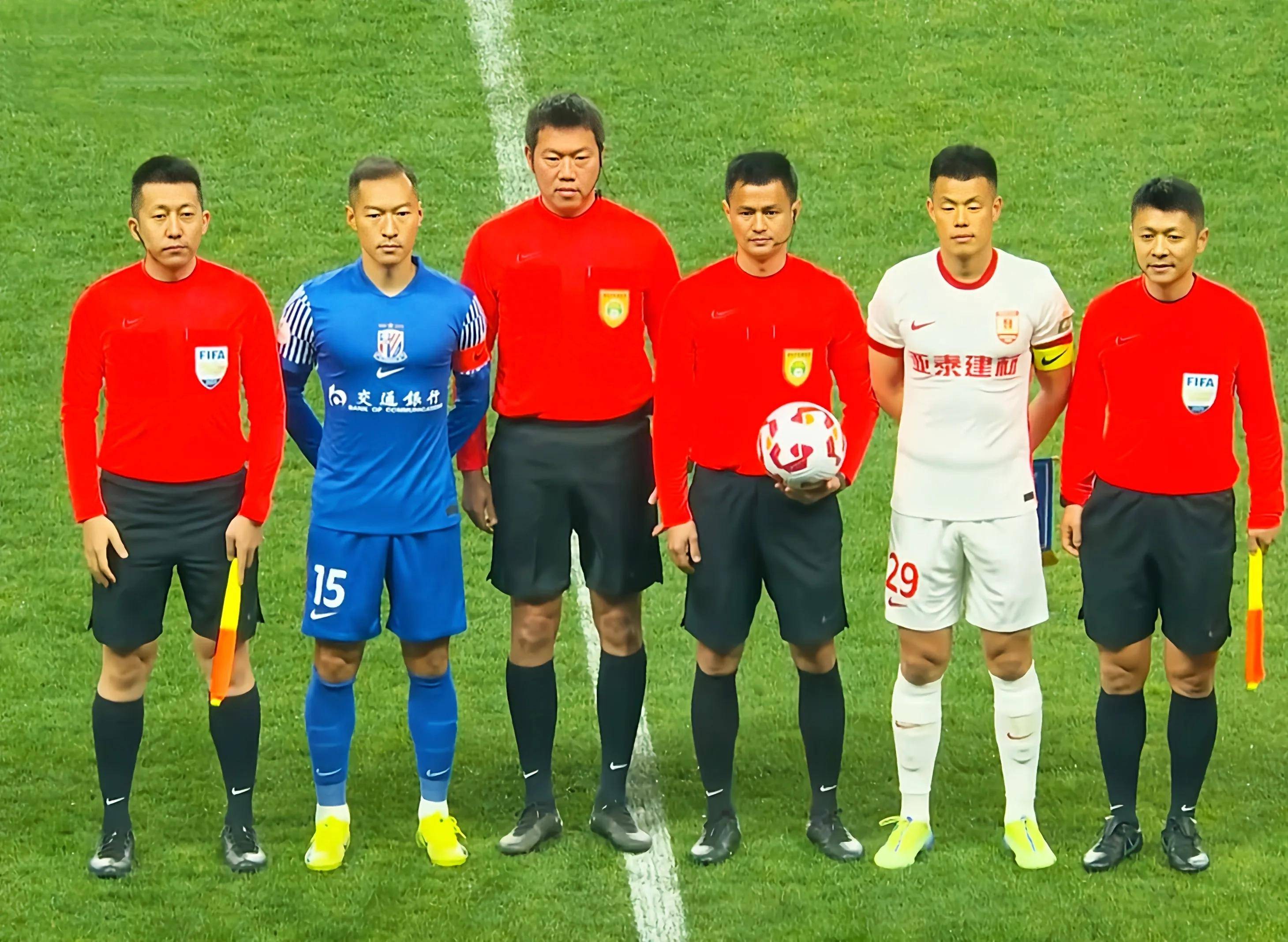 申花主场击败绿城，继续保持亚冠竞争力